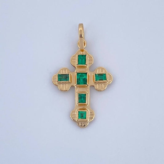 Dije Cruz Plana 1.4gr / 2.6cm / Oro Amarillo 18K &