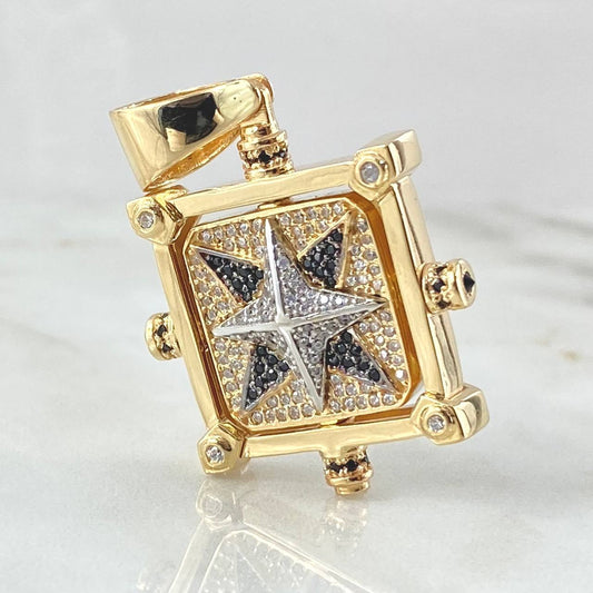 Dije Placa Brujula 20.95gr / 4.5cm / Oro Amarillo 18K ©