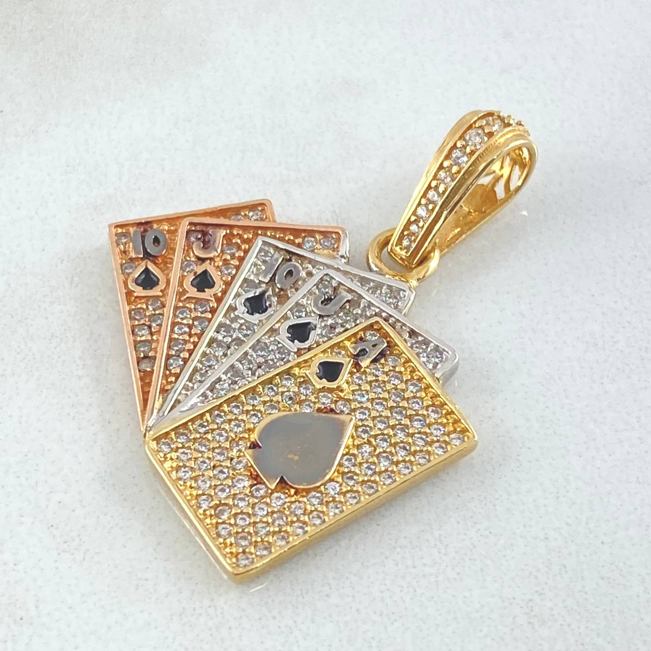 Dije Cartas Poker 5.85gr / 3.5cm / Tres Oros 18K © Dije Cartas Poker 5.85gr / 3.5cm / Tres Oros 18K ©