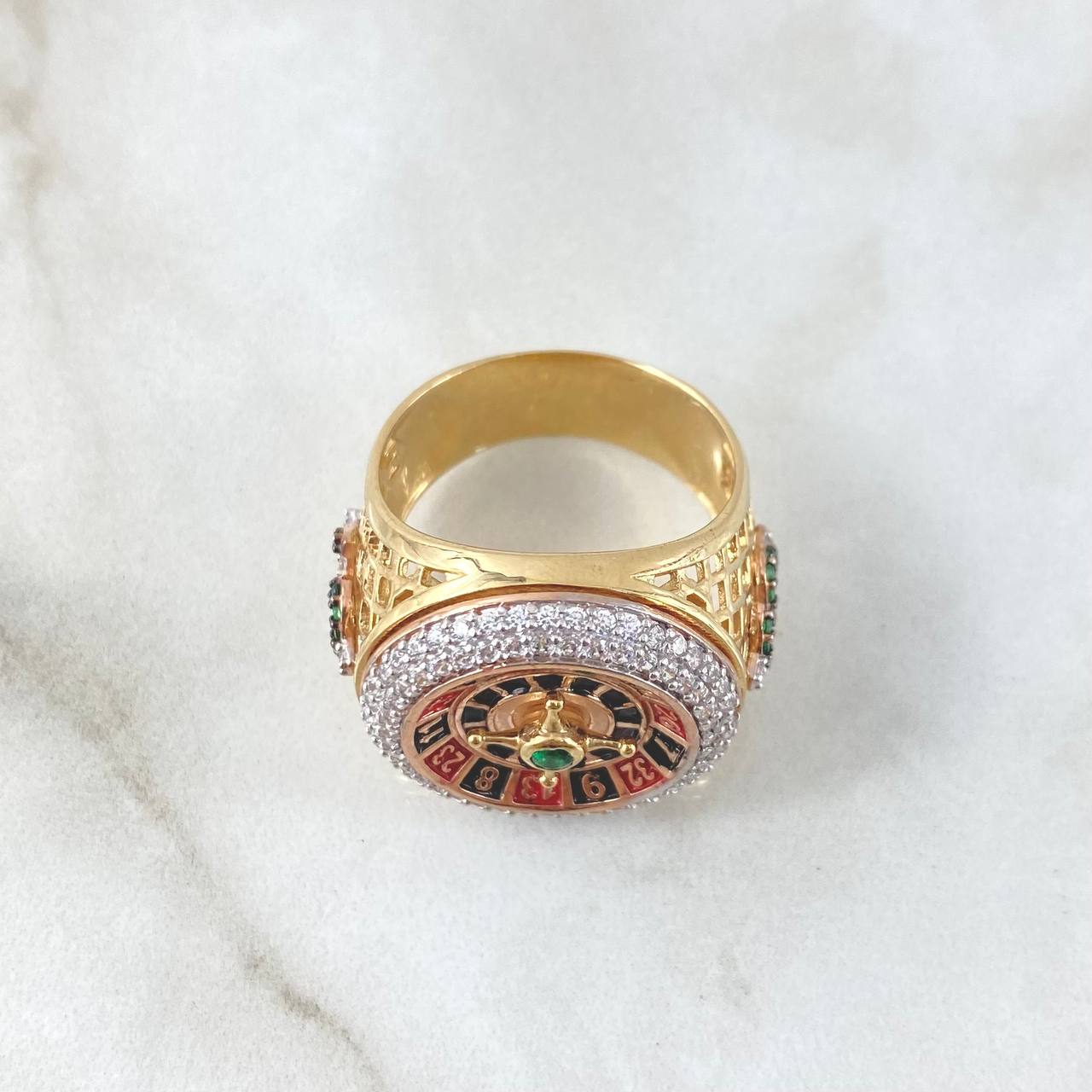 Anillo Ruleta Casino Movil 13.8gr / T10 1/2 / Circones Blancos Verde Texturizado Dos Oros Amarillo Rosa 18K Anillo Ruleta Casino Movil 13.8gr / T10 1/2 / Circones Blancos Verde Texturizado Dos Oros Amarillo Rosa 18K