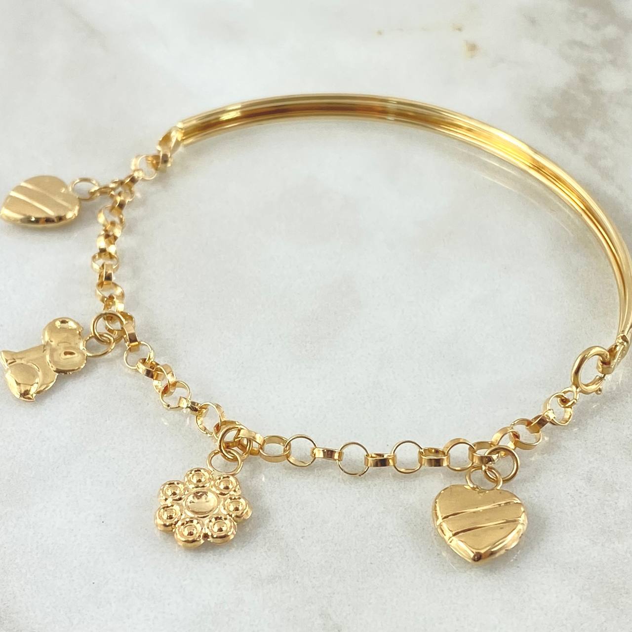 Pulso Charms 5.8gr / 19cm / Oro 18K * Pulso Charms 5.8gr / 19cm / Oro 18K *