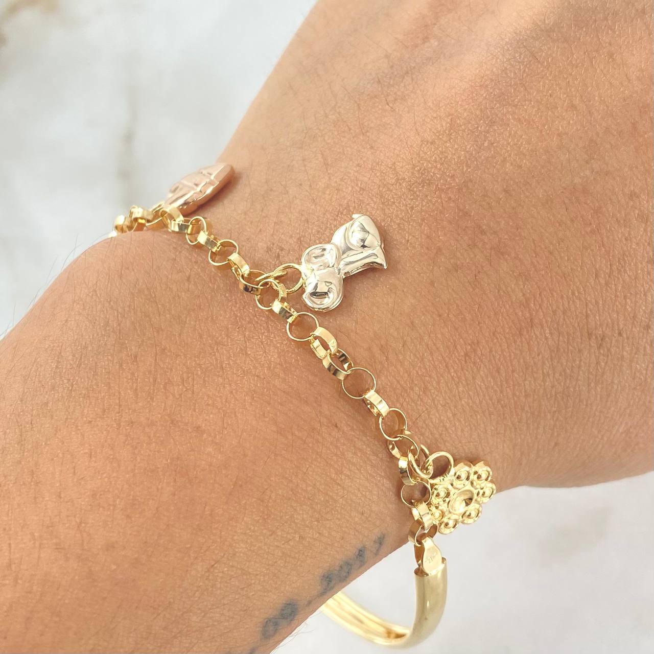 Pulso Charms 5.6gr / 19cm / Oro 18K * Pulso Charms 5.6gr / 19cm / Oro 18K *