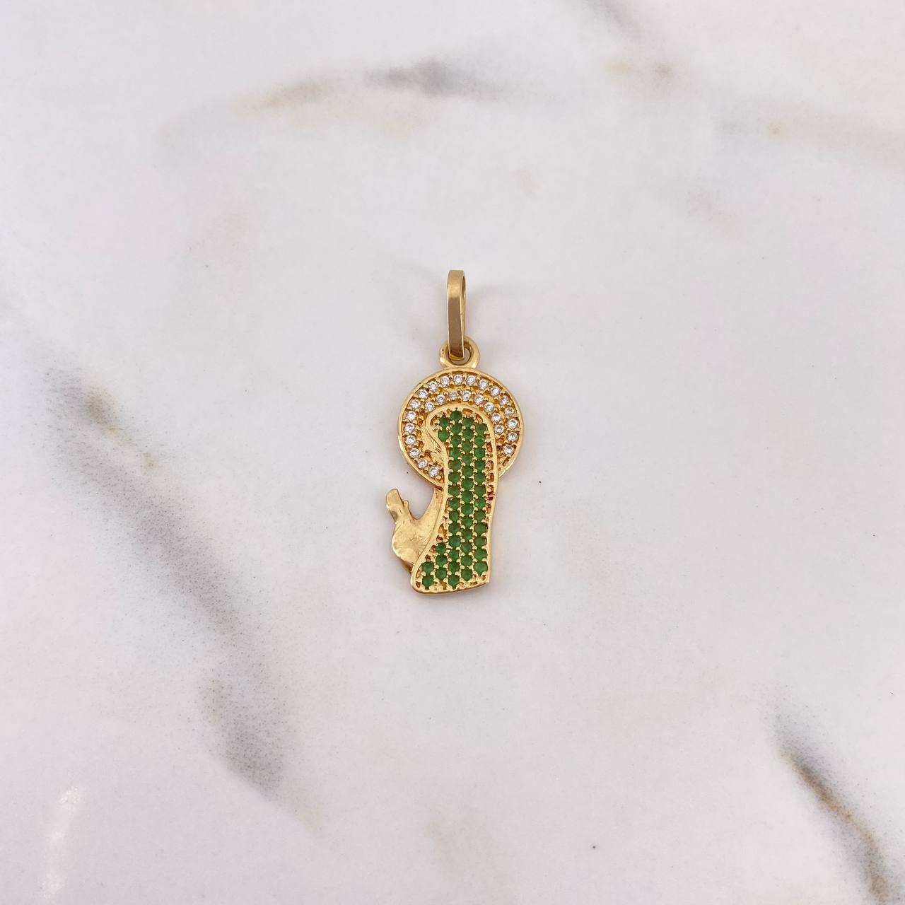 Dije Virgen Maria 2.25gr / 2.9cm / Circones Verdes Blancos Oro Amarillo 18K & Dije Virgen Maria 2.25gr / 2.9cm / Circones Verdes Blancos Oro Amarillo 18K &