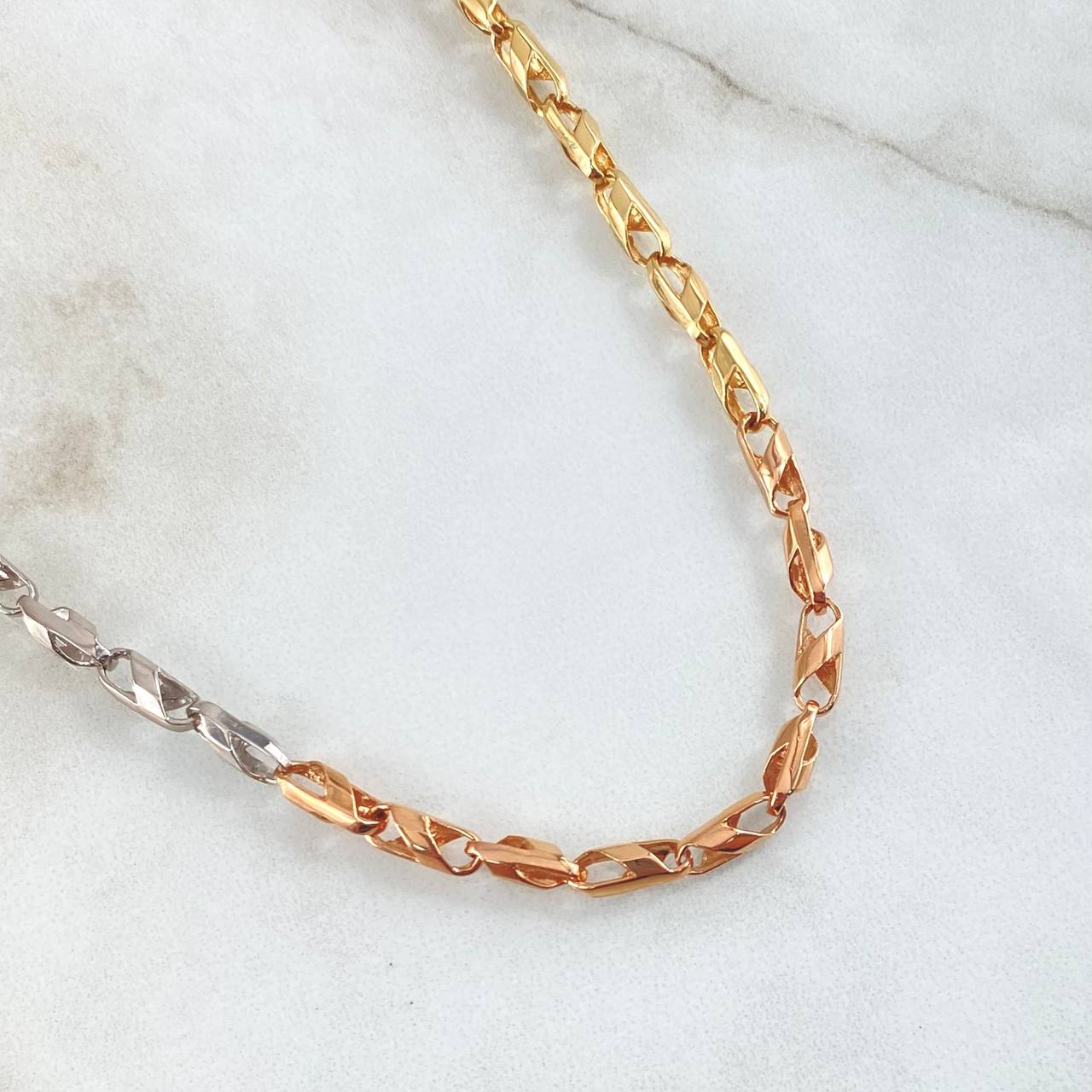 Cadena Rustica Espiral 24.45gr / 65cm / Oro 18K Cadena Rustica Espiral 24.45gr / 65cm / Oro 18K