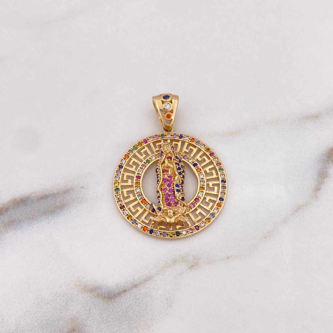 Dije Virgen Guadalupe 7.45gr / 3.7cm / Tribal Circones Colores Oro Amarillo 18K & Dije Virgen Guadalupe 7.45gr / 3.7cm / Tribal Circones Colores Oro Amarillo 18K &