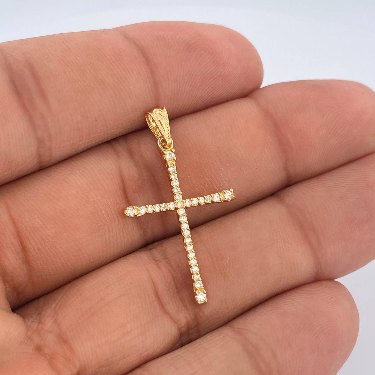 Dije Cruz 1.1gr / 3.3cm / Oro Amarillo 18K & Dije Cruz 1.1gr / 3.3cm / Oro Amarillo 18K &