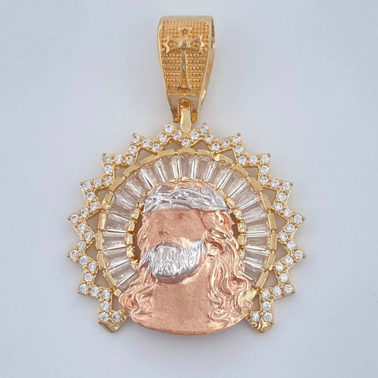 Dije Rostro Cristo 8.3gr / 3.6cm / Tres Oros 18K $