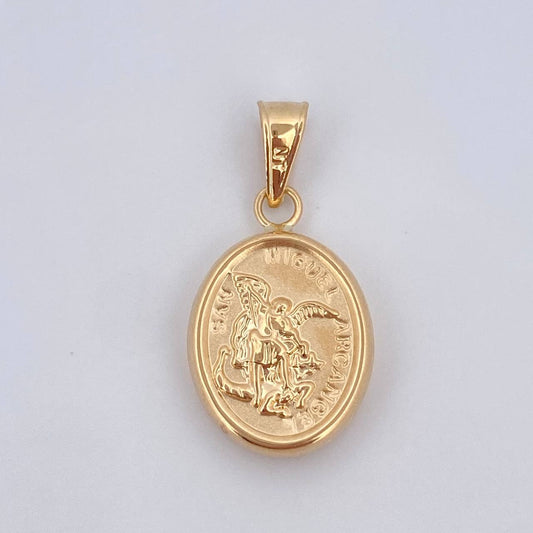 Dije San Miguel Arcangel 1.05gr / 2.5cm / Oro 18K $