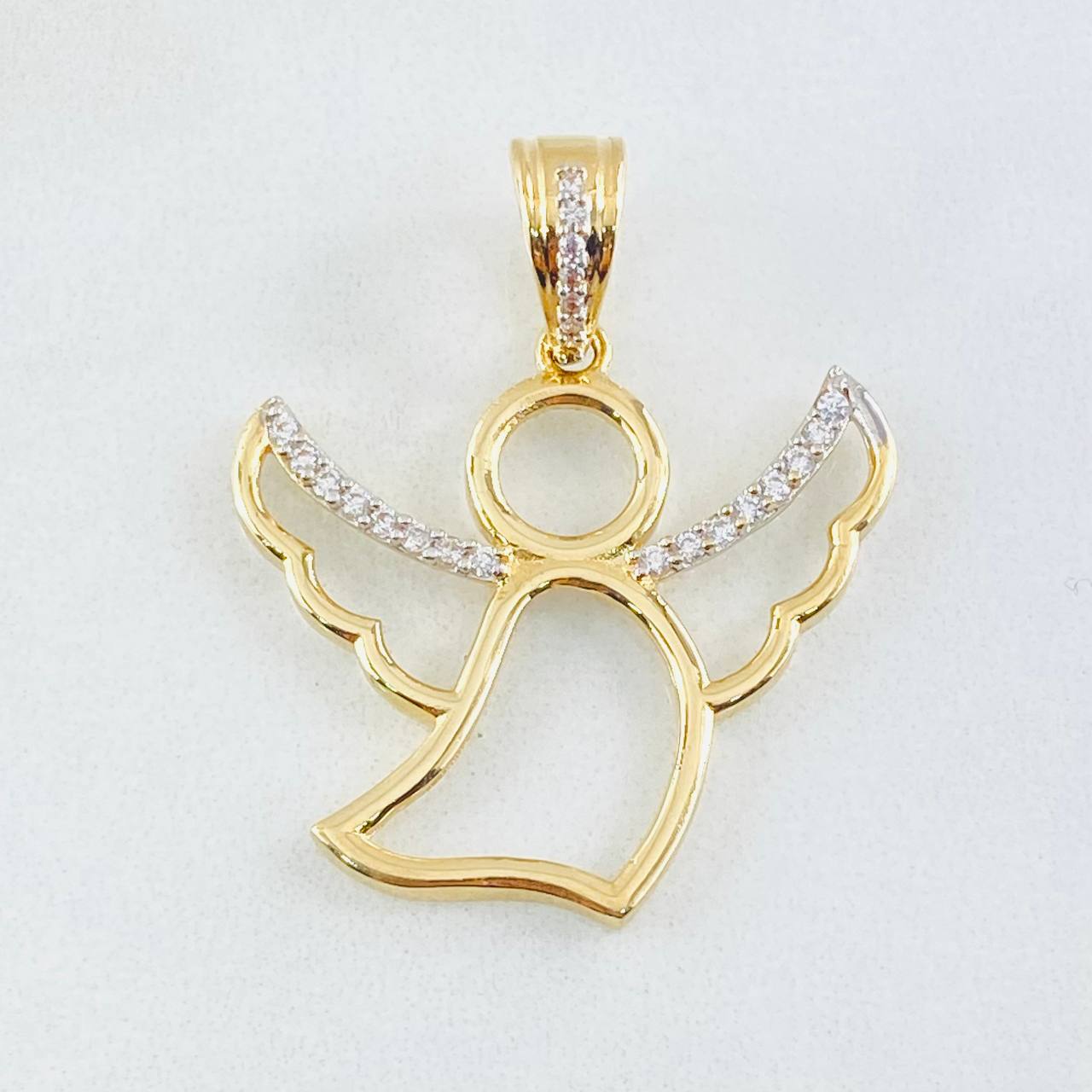 Dije Angel 3.5gr / 3cm / Dos Oros Amarillo Blanco 18K Dije Angel 3.5gr / 3cm / Dos Oros Amarillo Blanco 18K