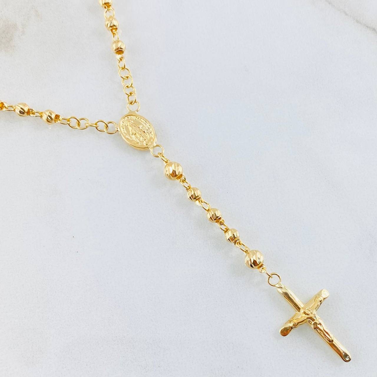 Rosario Virgen Milagrosa 10.65gr / 50cm / Oro Amarillo 18K Rosario Virgen Milagrosa 10.65gr / 50cm / Oro Amarillo 18K