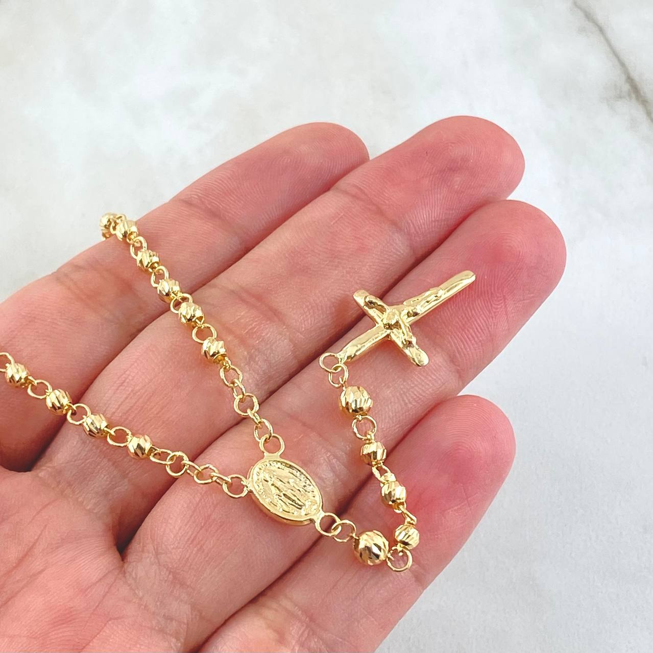 Rosario Virgen Milagrosa 10.65gr / 50cm / Oro Amarillo 18K Rosario Virgen Milagrosa 10.65gr / 50cm / Oro Amarillo 18K