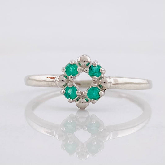 Anillo Circulo Floreado Esmeraldas 10pts 1 g / T6 3/4 Plata 950
