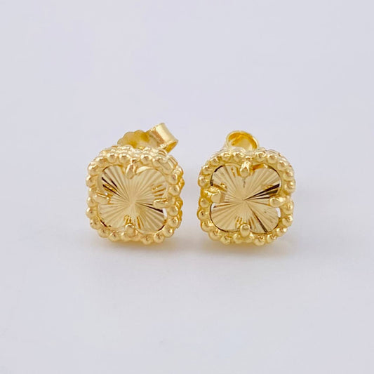 Topos Trebol Diamantado 1.9 g / 7.2 mm Oro Amarillo 18K