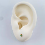 Topos Cuatro Garras 0.8gr / Oro Amarillo 18K $ Topos Cuatro Garras 0.8gr / Oro Amarillo 18K $