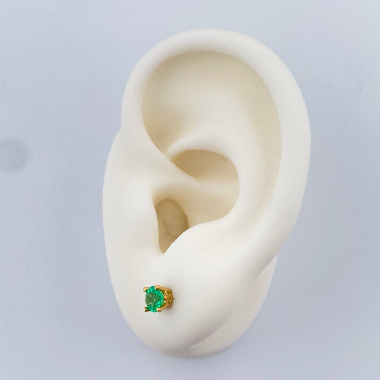 Topos Cuatro Garras 1gr / Oro Amarillo 18K $ Topos Cuatro Garras 1gr / Oro Amarillo 18K $