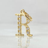 Dije Letra R Silueta 0.95gr / 2cm / Oro 18K Dije Letra R Silueta 0.95gr / 2cm / Oro 18K