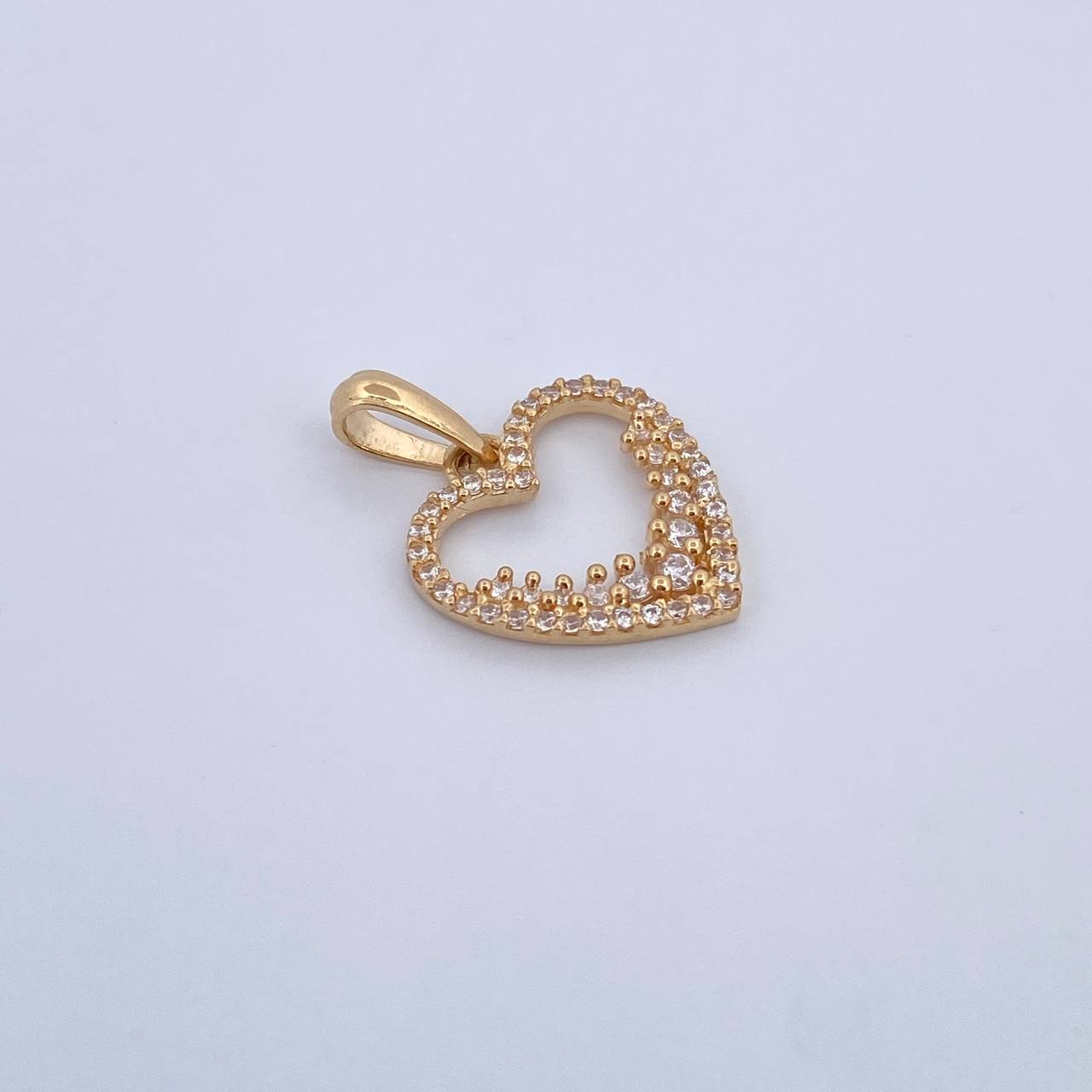 Dije Silueta Corazon 1.5gr / 2.2cm / Circones Blancos Oro Amarillo 18K & Dije Silueta Corazon 1.5gr / 2.2cm / Circones Blancos Oro Amarillo 18K &