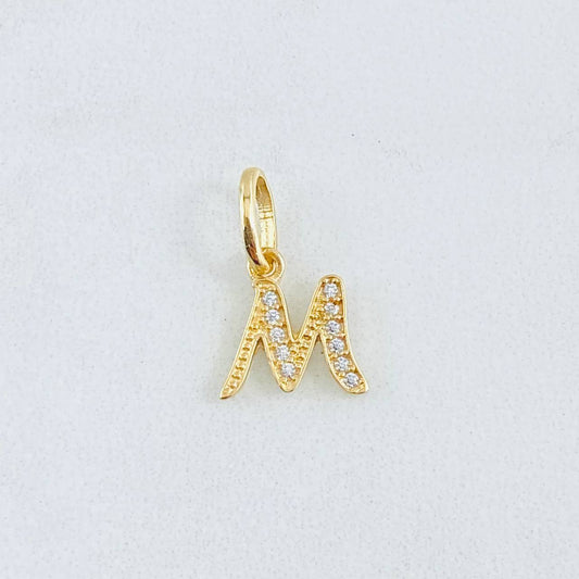 Dije Letra M 0.7gr / 1.5cm / Oro Amarillo 18K