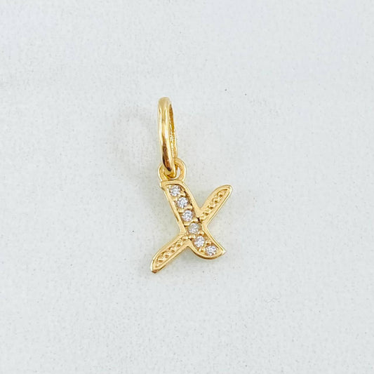 Dije Letra X 0.6gr / 1.6cm / Oro Amarillo 18K ©