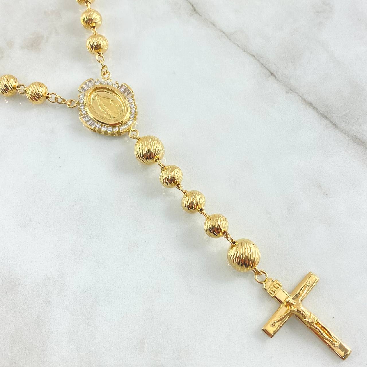 Rosario Virgen Milagrosa 48.6gr / 65cm / Oro 18K © Rosario Virgen Milagrosa 48.6gr / 65cm / Oro 18K ©