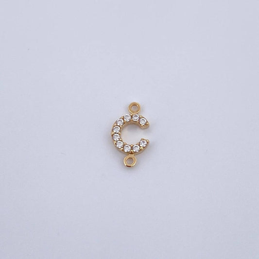 Herraje Letra C 0.35gr / 1cm / Circones Blancos Oro Amarillo 18K &