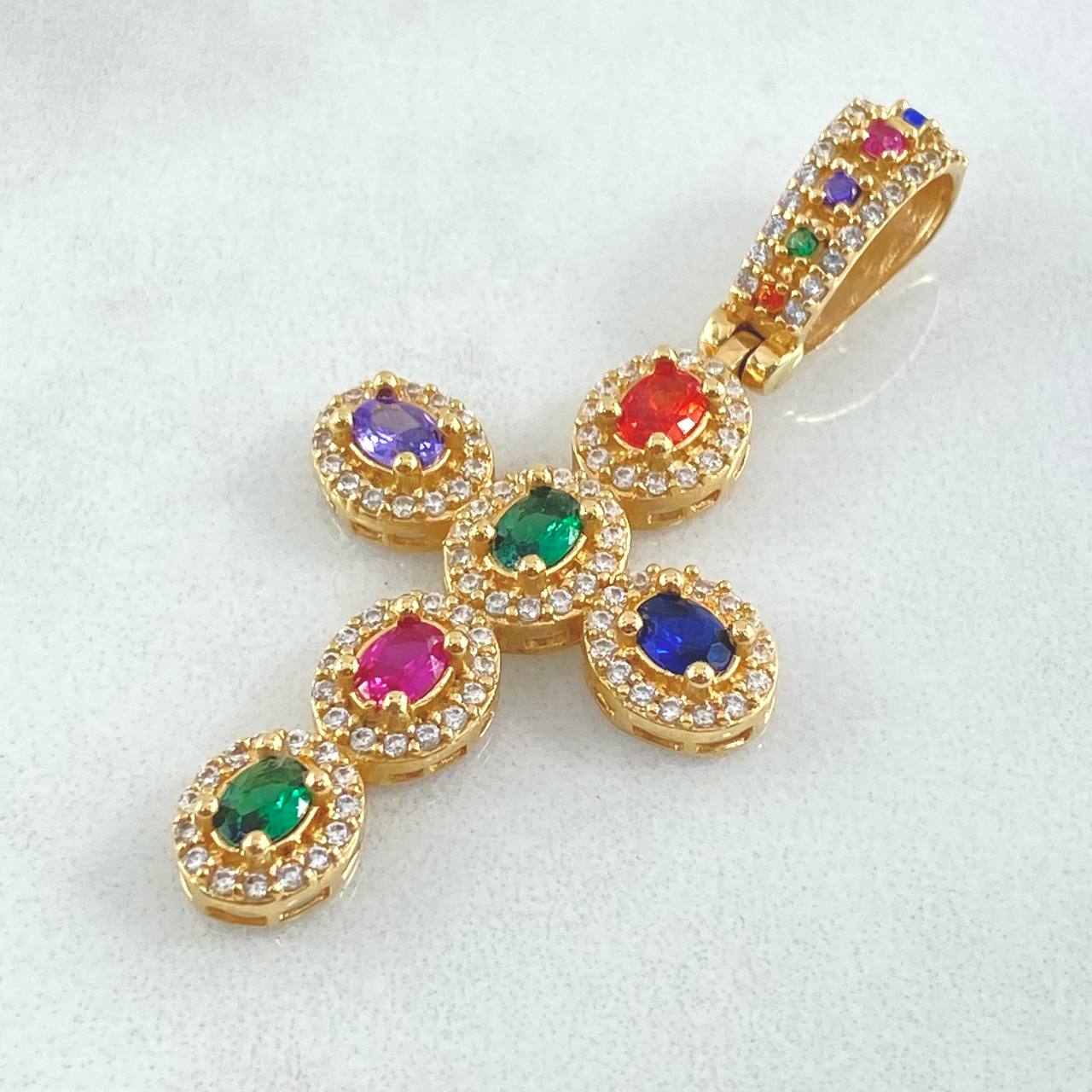 Dije Crúz Tupida 4.85gr / 4.5cm / Oro 18K © Dije Crúz Tupida 4.85gr / 4.5cm / Oro 18K ©