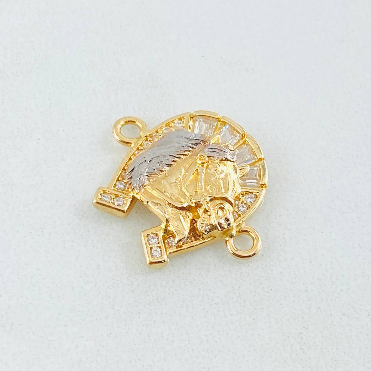 Herraje Herradura Caballo 2.05gr / 1.8cm / Dos Oros Amarillo Blanco 18K Herraje Herradura Caballo 2.05gr / 1.8cm / Dos Oros Amarillo Blanco 18K