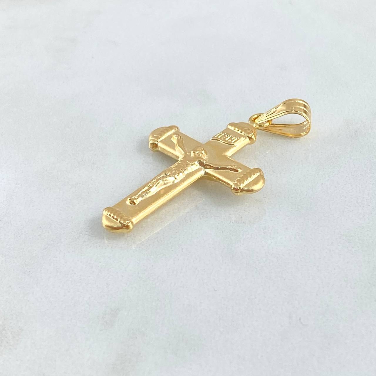 Dije Cruz Cristo INRI 2.75gr / 4.8cm / Mate Oro Amarillo 18K © Dije Cruz Cristo INRI 2.75gr / 4.8cm / Mate Oro Amarillo 18K ©