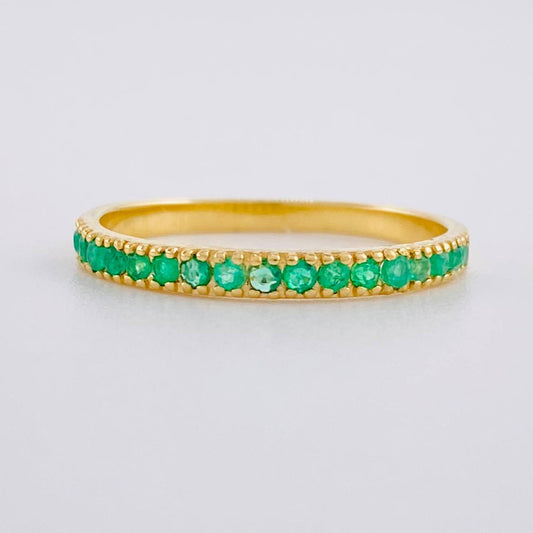 Anillo Carril Tupido Esmeralda 15pts 1.65g / T7 1/4 Oro Amarillo 18K