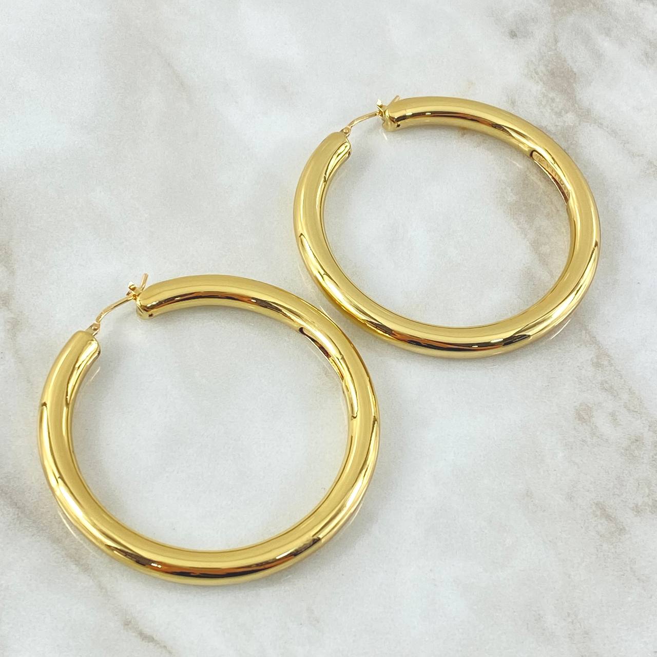 Candongas  Aro Liso Abultado 4.85gr / 5.6cm / Oro Amarillo +4 18K (Oferta) Candongas  Aro Liso Abultado 4.85gr / 5.6cm / Oro Amarillo +4 18K (Oferta)