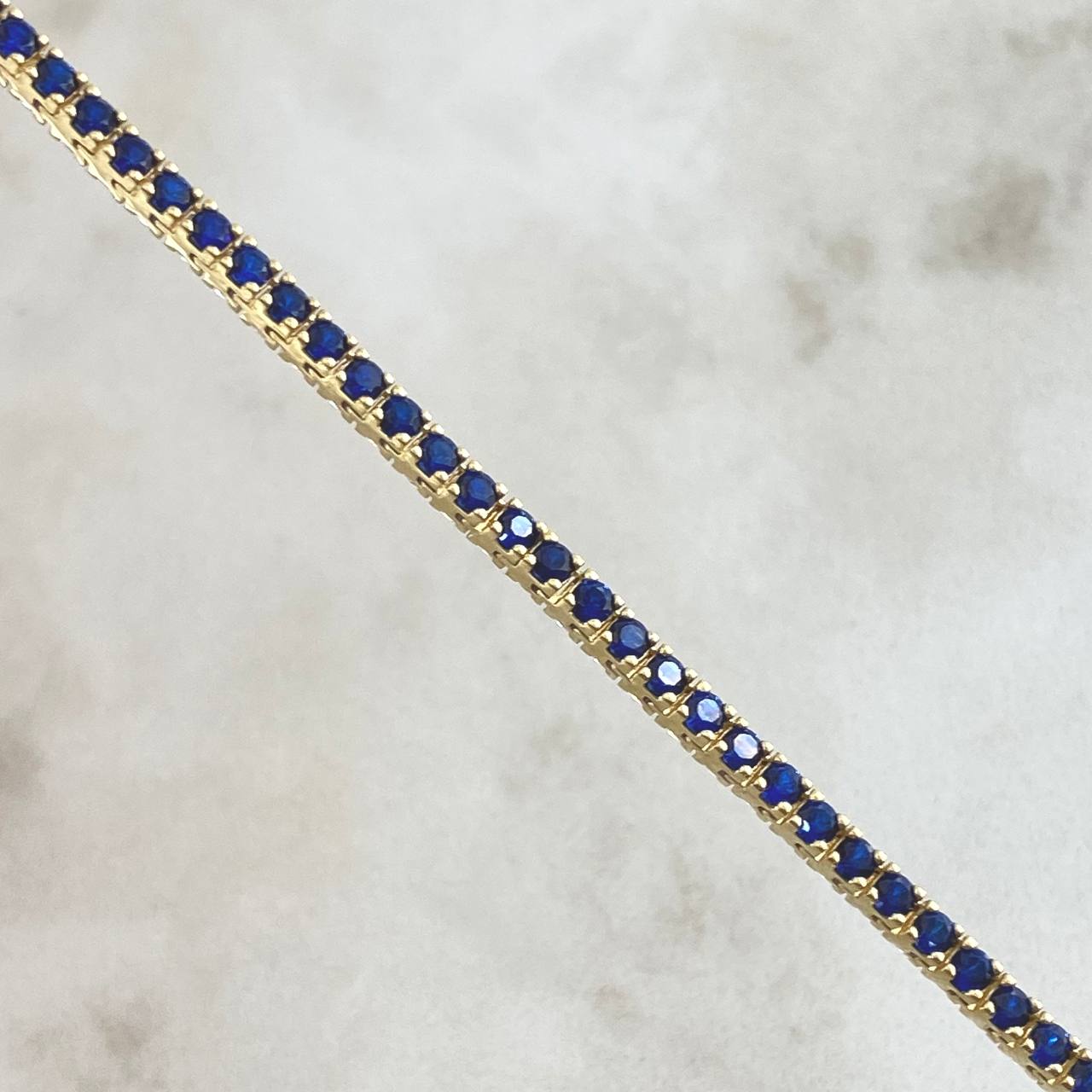 Pulso Tennis Doble Faz 7.5gr / 18cm / 2.1mm Circones Azules Blancos Oro Amarillo +4 18K * Pulso Tennis Doble Faz 7.5gr / 18cm / 2.1mm Circones Azules Blancos Oro Amarillo +4 18K *