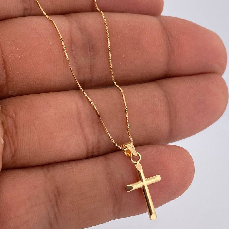 Set Cadena y Dije Veneciana+Cruz 1.35gr / 39.6cm / 0.46mm Oro Amarillo 18K (Oferta) $ Set Cadena y Dije Veneciana+Cruz 1.35gr / 39.6cm / 0.46mm Oro Amarillo 18K (Oferta) $
