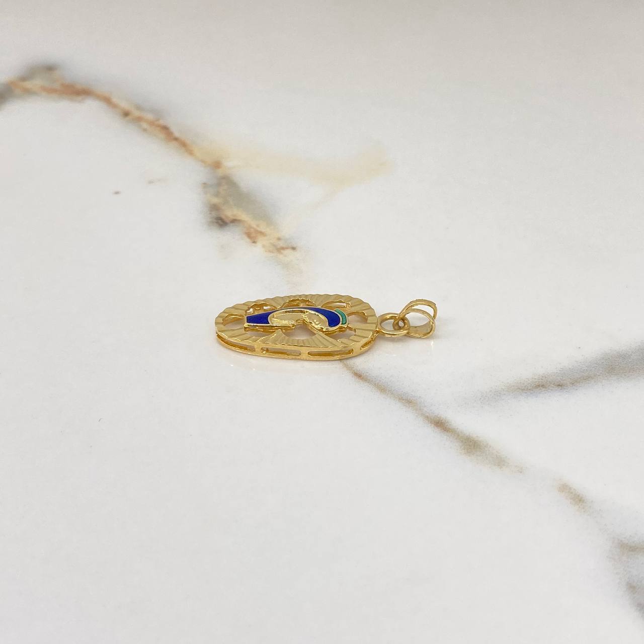 Dije Ovalo Virgen Maria 3.15gr / 3.3cm / Diamantada Oro Amarillo $ Dije Ovalo Virgen Maria 3.15gr / 3.3cm / Diamantada Oro Amarillo $