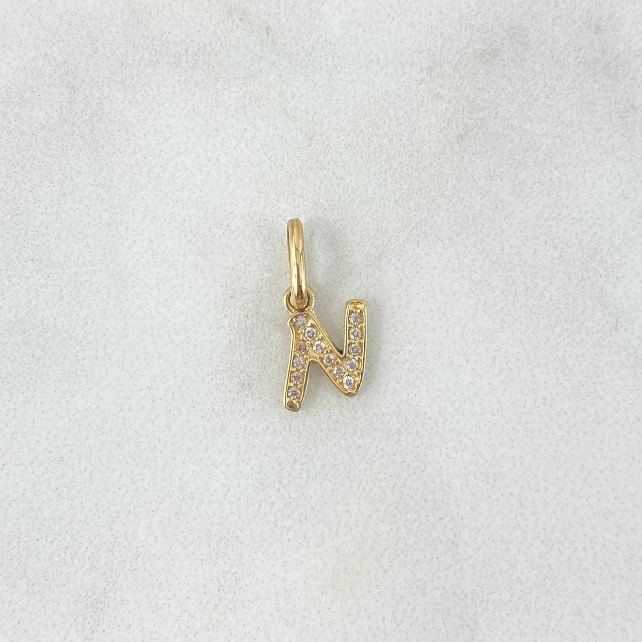 Dije Letra N Cursiva 0.55gr / 1.6cm / Circones Blancos Oro Amarillo Dije Letra N Cursiva 0.55gr / 1.6cm / Circones Blancos Oro Amarillo