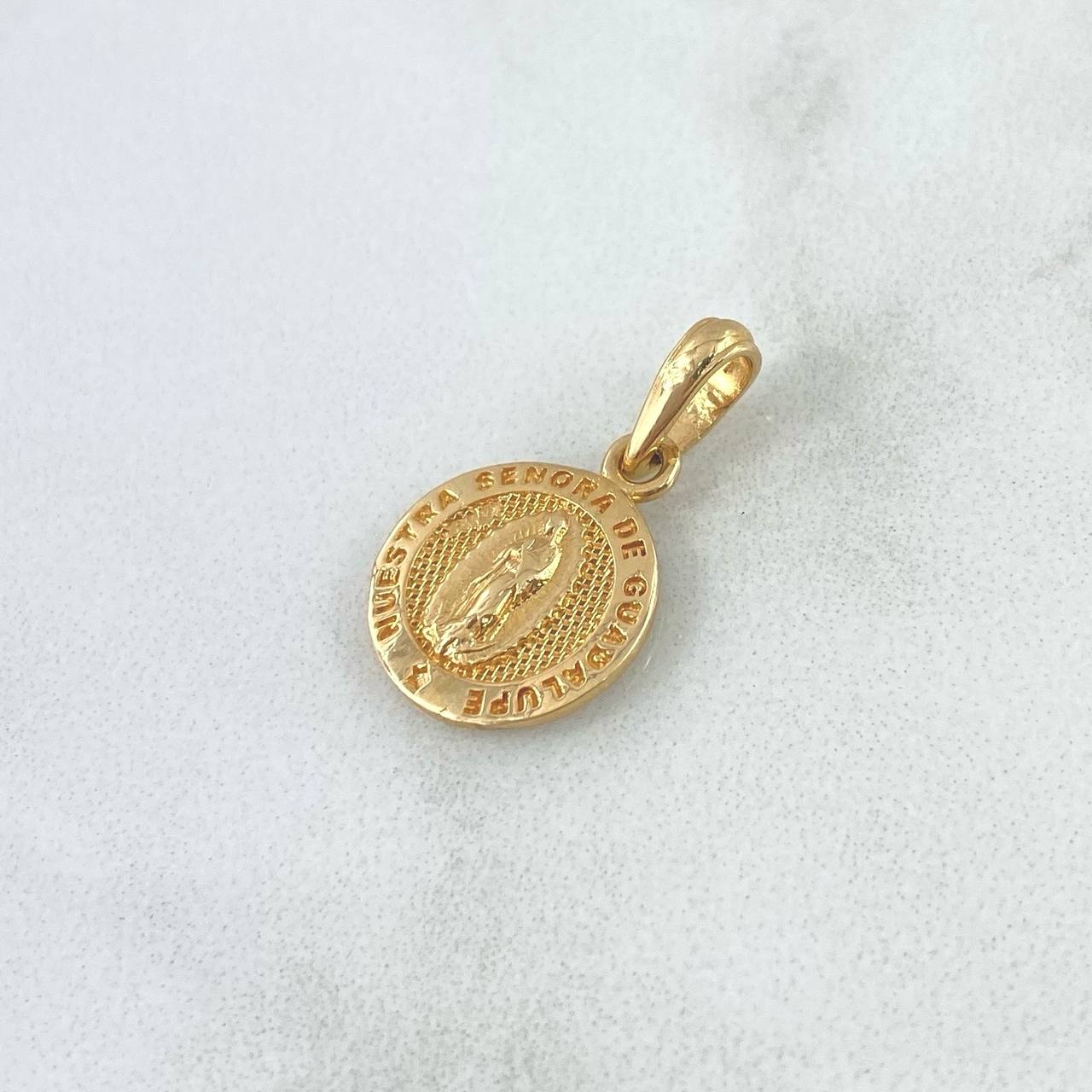 Dije Medalla Virgen Guadalupe 1.55gr / 2cm / Texturizado Oro Amarillo 18K Dije Medalla Virgen Guadalupe 1.55gr / 2cm / Texturizado Oro Amarillo 18K