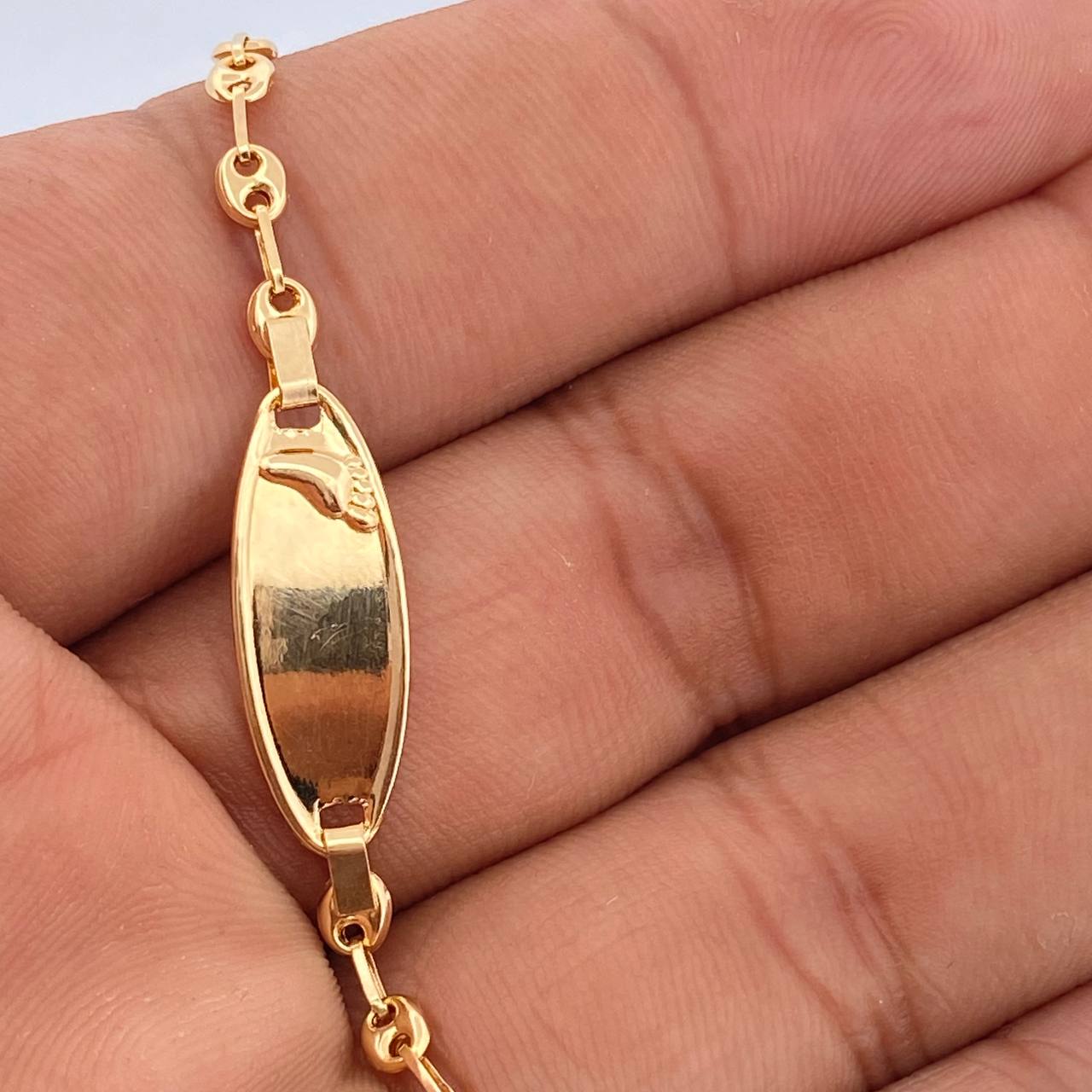 Pulso Bebé Placa Pie Gc 1.8gr / 15cm / 3.25mm Oro Amarillo 18K % Pulso Bebé Placa Pie Gc 1.8gr / 15cm / 3.25mm Oro Amarillo 18K %