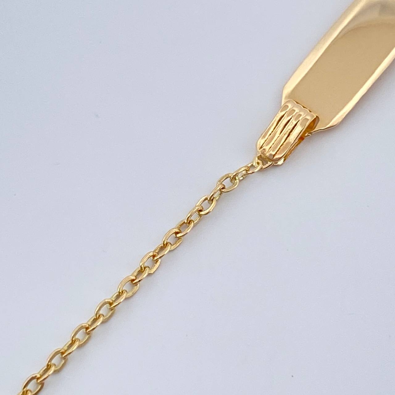 Pulso Bebé Placa Aro Seguido Corazon 1.7gr / 15.4cm / 1mm Oro Amarillo 18K % Pulso Bebé Placa Aro Seguido Corazon 1.7gr / 15.4cm / 1mm Oro Amarillo 18K %