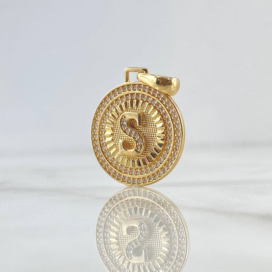 Dije Medalla Letra S 4.45gr / 3cm / Oro Amarillo 18K ©