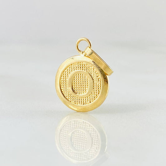 Dije Letra O 0.6gr / 2cm / Oro Amarillo 18K ©