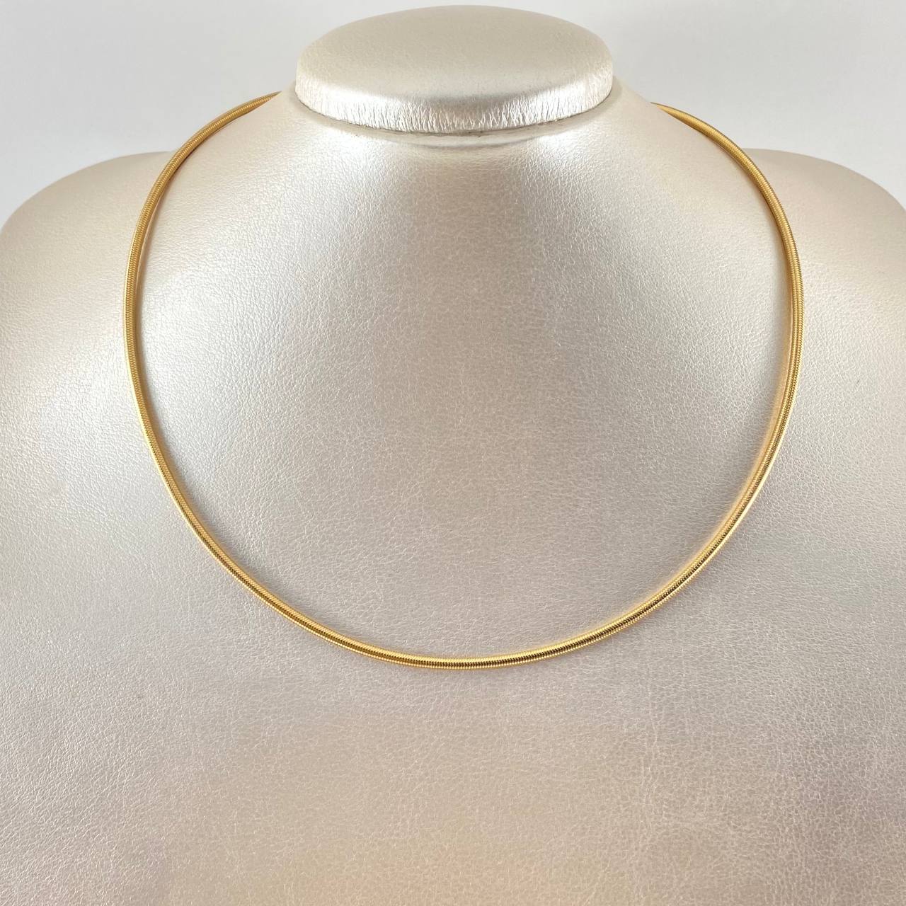 Cadena Reticulada 5.6gr / 45cm / 2.4mm Oro Amarillo +4 Cadena Reticulada 5.6gr / 45cm / 2.4mm Oro Amarillo +4