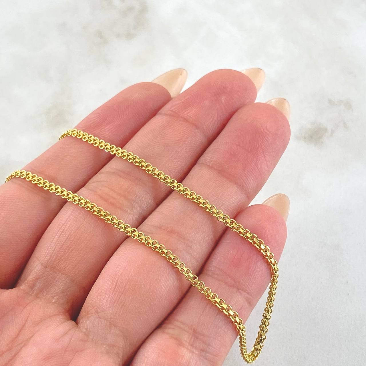 Cadena China 4.25gr / 45cm / Oro Amarillo +1 18K Cadena China 4.25gr / 45cm / Oro Amarillo +1 18K