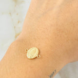 Herraje Virgen Guadalupe Ovalo 0.45gr / 1.5cm / Oro Amarillo 18K © Herraje Virgen Guadalupe Ovalo 0.45gr / 1.5cm / Oro Amarillo 18K ©