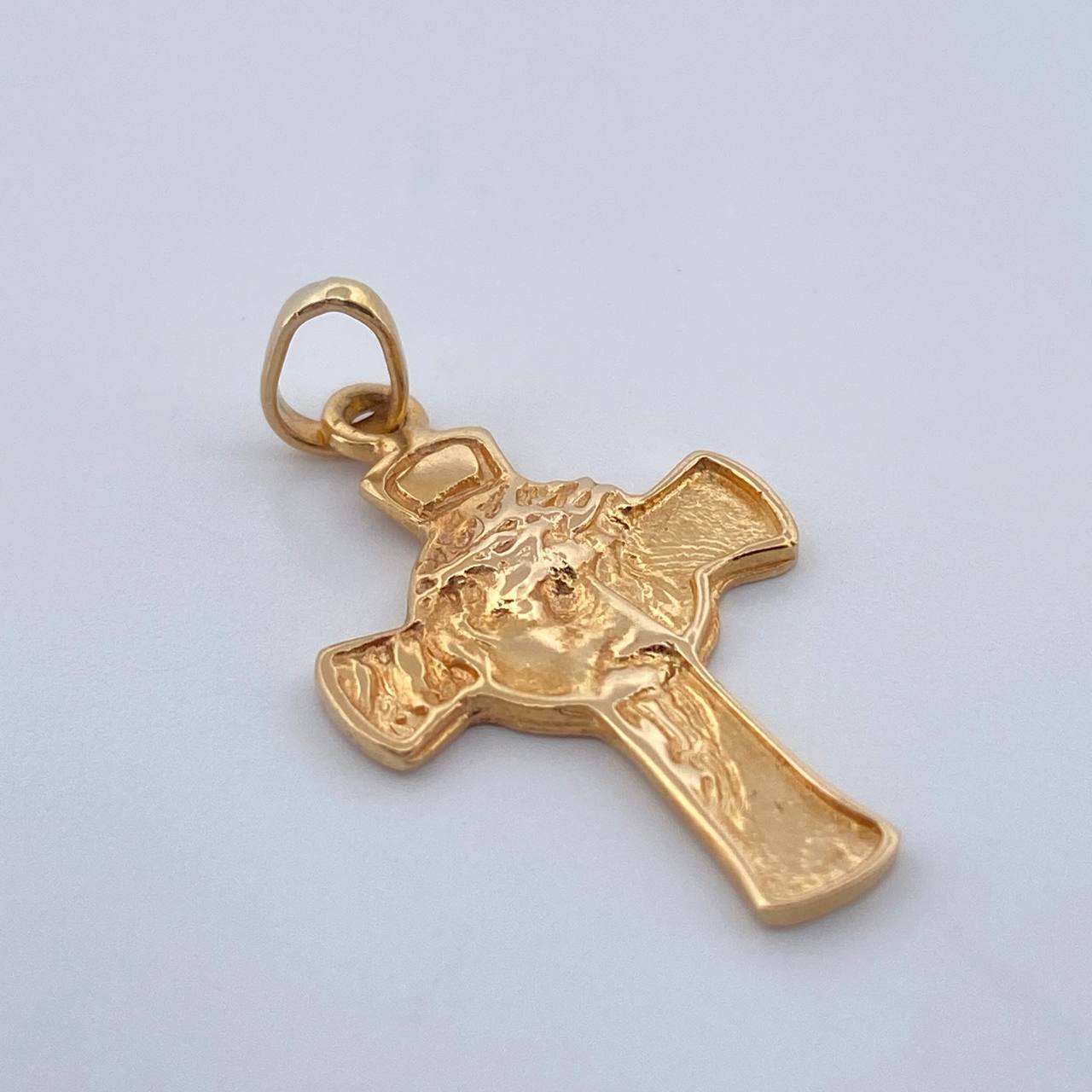 Dije Cruz Rostro Cristo 1.95gr / 2.6cm-Oro Amarillo 18K & Dije Cruz Rostro Cristo 1.95gr / 2.6cm-Oro Amarillo 18K &