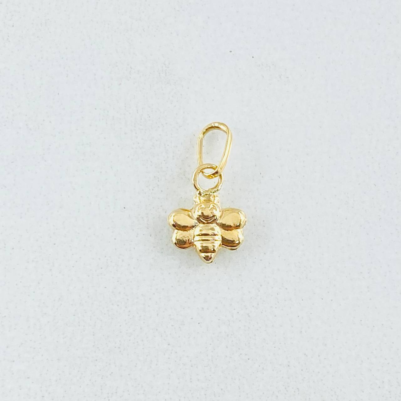 Dije Abeja 0.15gr / 1cm / Oro Amarillo 18K © Dije Abeja 0.15gr / 1cm / Oro Amarillo 18K ©