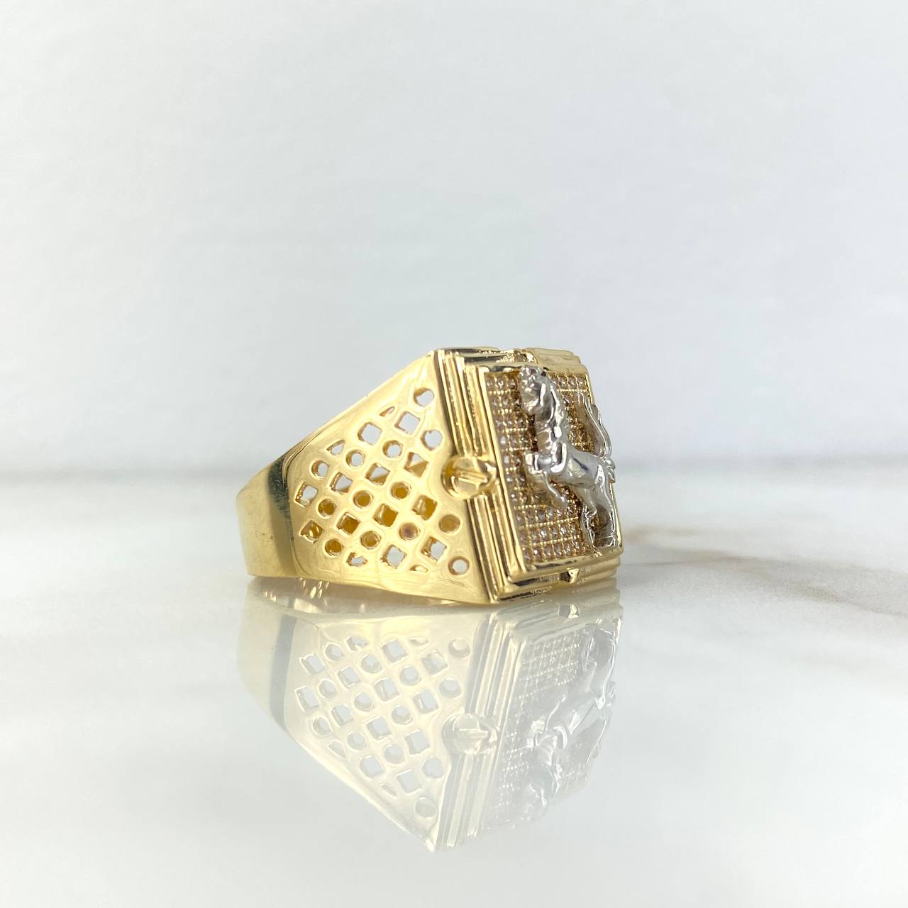 Anillo Cuadrado Caballo 9.25gr / T9 1/2 / Circones Blancos Dos Oros Amarillo Blanco © Anillo Cuadrado Caballo 9.25gr / T9 1/2 / Circones Blancos Dos Oros Amarillo Blanco ©