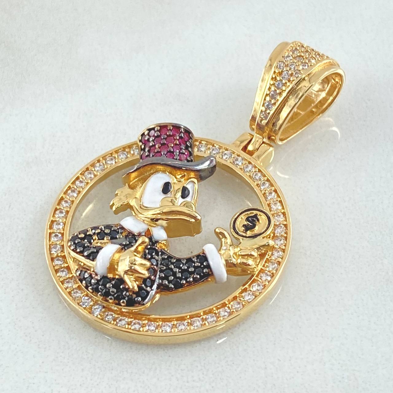 Dije Circulo Pato Inspirado 8.5gr / 4cm / Oro 18K Dije Circulo Pato Inspirado 8.5gr / 4cm / Oro 18K