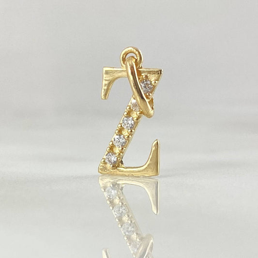 Dije Letra Z Silueta 0.7gr / 1.8cm / Oro 18K ©