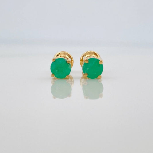 Topos Cuatro Garras Esmeraldas 42Pts 0.9gr / 3.85mm Oro Amarillo 18K &