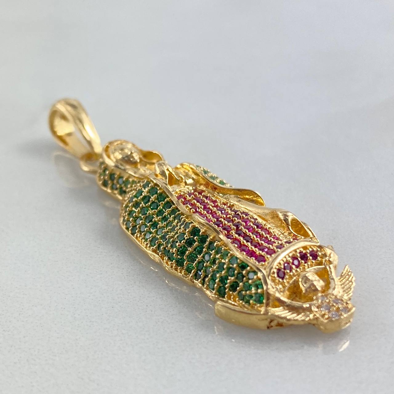 Dije Virgen Guadalupe 11.05gr / 5cm / Circones Fuscia Verde Blanco Oro Amarillo * Dije Virgen Guadalupe 11.05gr / 5cm / Circones Fuscia Verde Blanco Oro Amarillo *