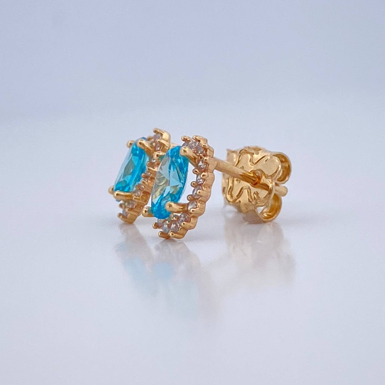 Topos Halo Ovalado 1.55gr / Oro Amarillo 18K & Topos Halo Ovalado 1.55gr / Oro Amarillo 18K &